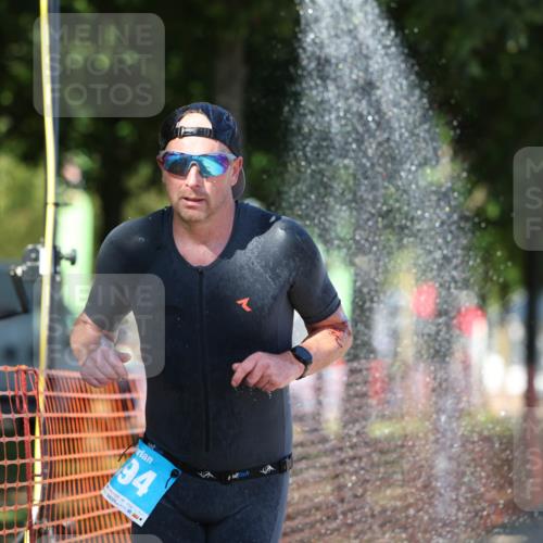 07.09.2025 - 19. Norderstedt Triathlon Michael Strokosch http://msf.ph/oto/8783420 07.09.2025 15:16:38 Laufen 394, 993 meine-sportfotos.de