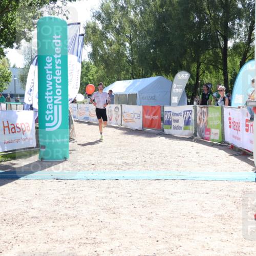 07.09.2025 - 19. Norderstedt Triathlon Zöllner http://msf.ph/oto/8783421 07.09.2025 15:11:56 Ziel 1421 meine-sportfotos.de