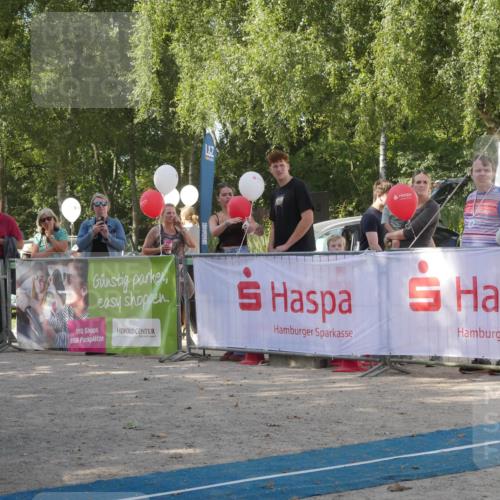 07.09.2025 - 19. Norderstedt Triathlon Zöllner http://msf.ph/oto/8783422 07.09.2025 11:54:27 Ziel 1168, 1196 meine-sportfotos.de