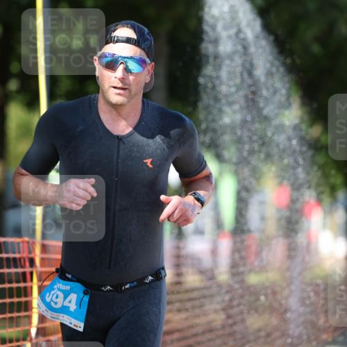 07.09.2025 - 19. Norderstedt Triathlon Michael Strokosch http://msf.ph/oto/8783427 07.09.2025 15:16:39 Laufen 394, 993 meine-sportfotos.de