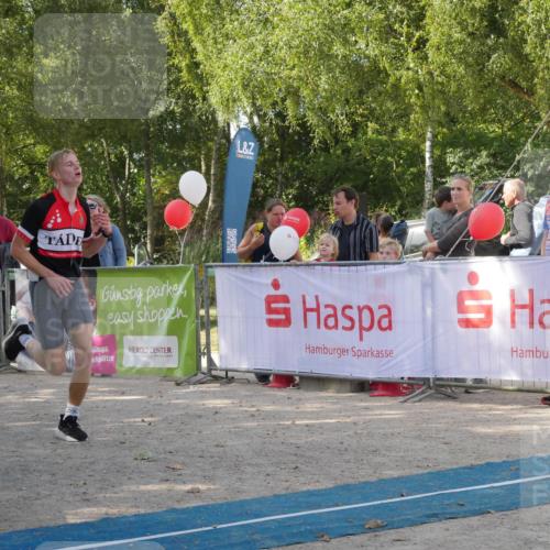 07.09.2025 - 19. Norderstedt Triathlon Zöllner http://msf.ph/oto/8783447 07.09.2025 11:55:48 Ziel 1173, 1202 meine-sportfotos.de