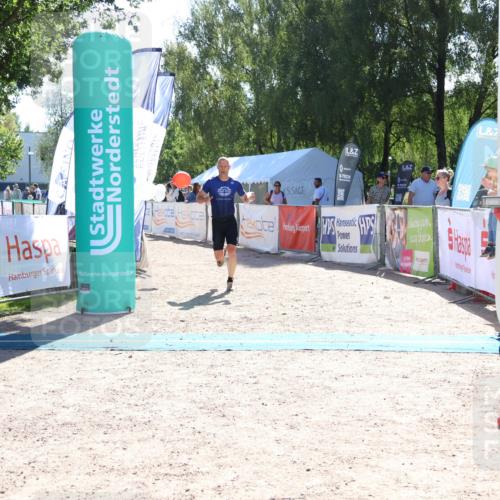 07.09.2025 - 19. Norderstedt Triathlon Zöllner http://msf.ph/oto/8783470 07.09.2025 15:13:07 Ziel 1467 meine-sportfotos.de