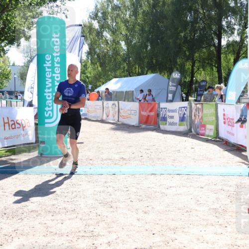 07.09.2025 - 19. Norderstedt Triathlon Zöllner http://msf.ph/oto/8783499 07.09.2025 15:13:08 Ziel 1467 meine-sportfotos.de