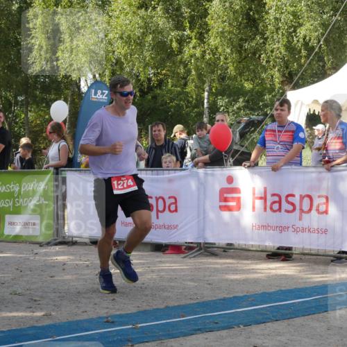 07.09.2025 - 19. Norderstedt Triathlon Zöllner http://msf.ph/oto/8783531 07.09.2025 11:57:13 Ziel 1274 meine-sportfotos.de