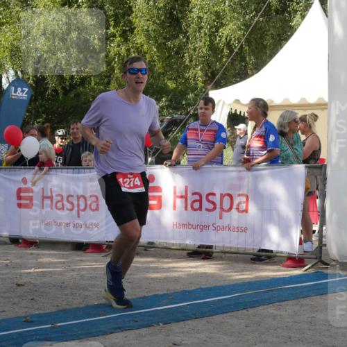 07.09.2025 - 19. Norderstedt Triathlon Zöllner http://msf.ph/oto/8783537 07.09.2025 11:57:14 Ziel 1274 meine-sportfotos.de