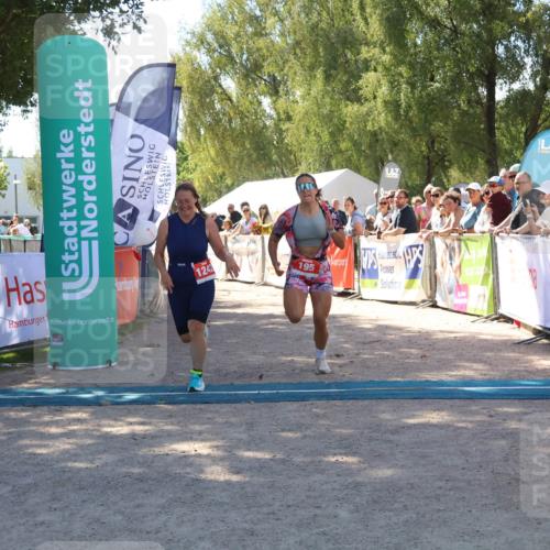 07.09.2025 - 19. Norderstedt Triathlon Zöllner http://msf.ph/oto/8783560 07.09.2025 13:05:15 Ziel 195, 1242 meine-sportfotos.de