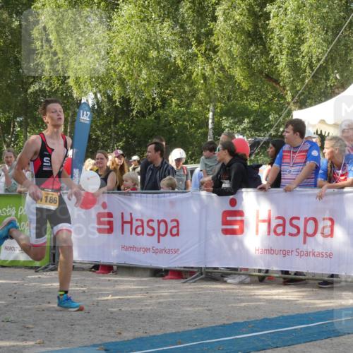 07.09.2025 - 19. Norderstedt Triathlon Zöllner http://msf.ph/oto/8783583 07.09.2025 11:58:13 Ziel 1179, 1186 meine-sportfotos.de