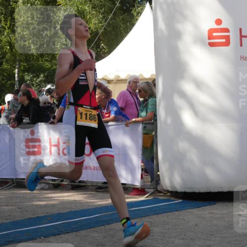 07.09.2025 - 19. Norderstedt Triathlon Zöllner http://msf.ph/oto/8783592 07.09.2025 11:58:14 Ziel 1179, 1186 meine-sportfotos.de