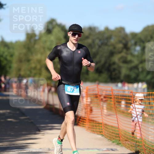 07.09.2025 - 19. Norderstedt Triathlon Michael Strokosch http://msf.ph/oto/8783668 07.09.2025 15:17:23 Laufen 879, 1029 meine-sportfotos.de
