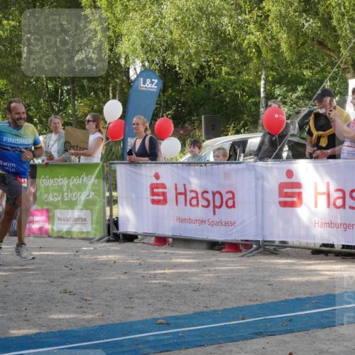 07.09.2025 - 19. Norderstedt Triathlon Zöllner http://msf.ph/oto/8783682 07.09.2025 11:59:40 Ziel 760 meine-sportfotos.de