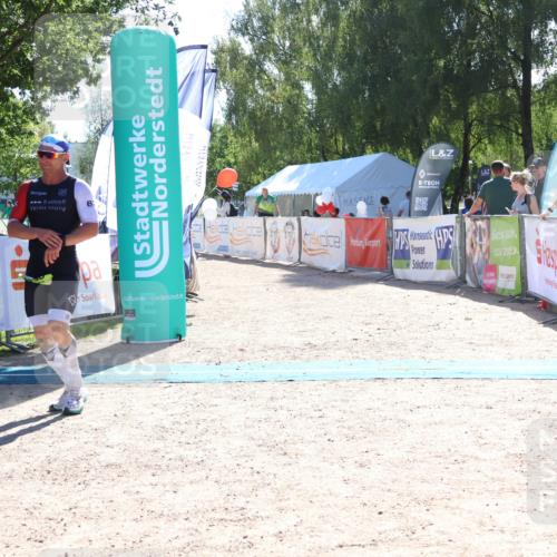07.09.2025 - 19. Norderstedt Triathlon Zöllner http://msf.ph/oto/8783703 07.09.2025 15:14:39 Ziel 969 meine-sportfotos.de