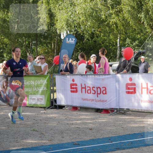 07.09.2025 - 19. Norderstedt Triathlon Zöllner http://msf.ph/oto/8783710 07.09.2025 12:00:00 Ziel 1177 meine-sportfotos.de