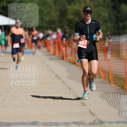 07.09.2025 - 19. Norderstedt Triathlon Michael Strokosch http://msf.ph/oto/8783714 07.09.2025 12:15:18 Laufen 1301, 1365 meine-sportfotos.de