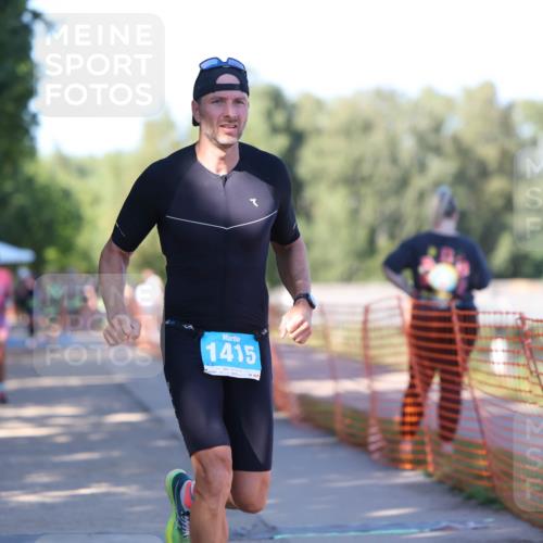 07.09.2025 - 19. Norderstedt Triathlon Michael Strokosch http://msf.ph/oto/8783715 07.09.2025 16:12:42 Laufen 483, 897, 1415 meine-sportfotos.de