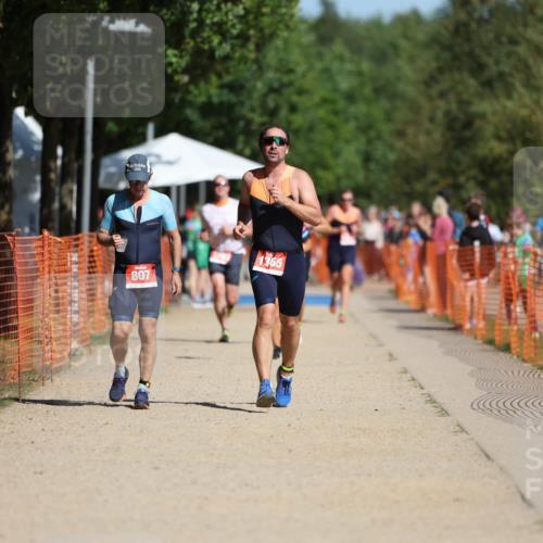 07.09.2025 - 19. Norderstedt Triathlon Michael Strokosch http://msf.ph/oto/8783737 07.09.2025 12:15:21 Laufen 1301, 1365 meine-sportfotos.de