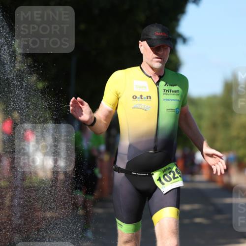 07.09.2025 - 19. Norderstedt Triathlon Michael Strokosch http://msf.ph/oto/8783741 07.09.2025 15:17:26 Laufen 879, 1029 meine-sportfotos.de
