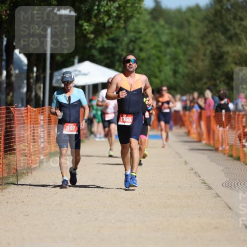 07.09.2025 - 19. Norderstedt Triathlon Michael Strokosch http://msf.ph/oto/8783744 07.09.2025 12:15:21 Laufen 1301, 1365 meine-sportfotos.de