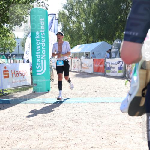 07.09.2025 - 19. Norderstedt Triathlon Zöllner http://msf.ph/oto/8783761 07.09.2025 15:14:44 Ziel 388, 969 meine-sportfotos.de