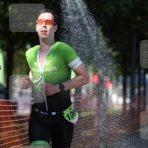 07.09.2025 - 19. Norderstedt Triathlon Michael Strokosch http://msf.ph/oto/8783762 07.09.2025 15:17:29 Laufen 1029 meine-sportfotos.de