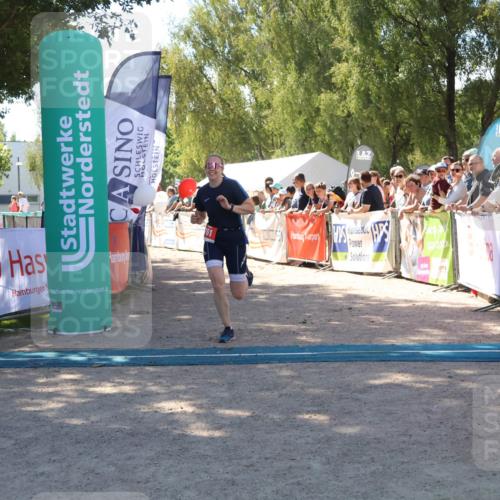 07.09.2025 - 19. Norderstedt Triathlon Zöllner http://msf.ph/oto/8783769 07.09.2025 13:06:06 Ziel 761 meine-sportfotos.de