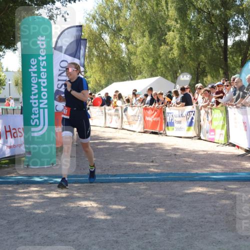 07.09.2025 - 19. Norderstedt Triathlon Zöllner http://msf.ph/oto/8783782 07.09.2025 13:06:07 Ziel 761 meine-sportfotos.de