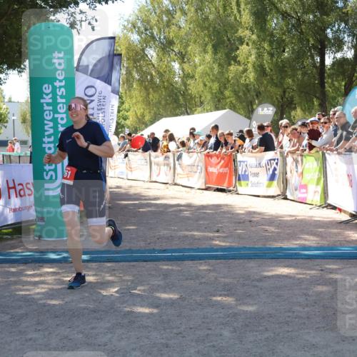 07.09.2025 - 19. Norderstedt Triathlon Zöllner http://msf.ph/oto/8783786 07.09.2025 13:06:07 Ziel 761 meine-sportfotos.de