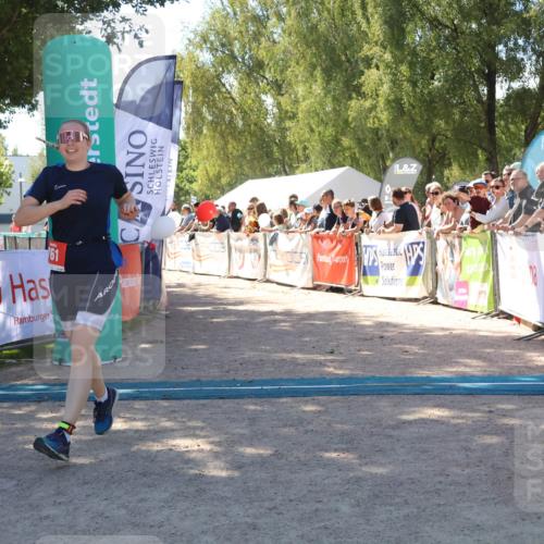 07.09.2025 - 19. Norderstedt Triathlon Zöllner http://msf.ph/oto/8783789 07.09.2025 13:06:07 Ziel 761 meine-sportfotos.de