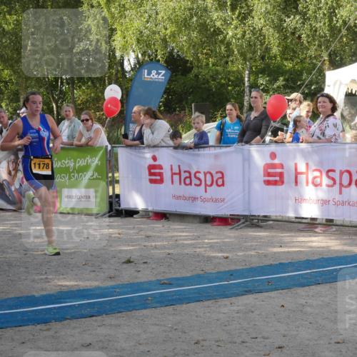 07.09.2025 - 19. Norderstedt Triathlon Zöllner http://msf.ph/oto/8783848 07.09.2025 12:02:02 Ziel 770, 774, 1178 meine-sportfotos.de