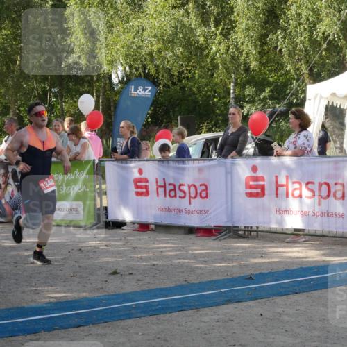 07.09.2025 - 19. Norderstedt Triathlon Zöllner http://msf.ph/oto/8783871 07.09.2025 12:02:56 Ziel 1340 meine-sportfotos.de