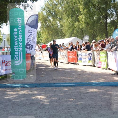 07.09.2025 - 19. Norderstedt Triathlon Zöllner http://msf.ph/oto/8783872 07.09.2025 13:06:30 Ziel 293, 811, 1260 meine-sportfotos.de