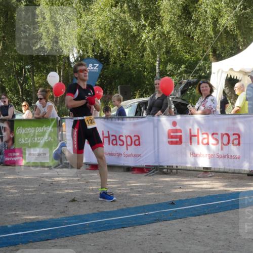 07.09.2025 - 19. Norderstedt Triathlon Zöllner http://msf.ph/oto/8783900 07.09.2025 12:03:08 Ziel 1194, 1207, 1341 meine-sportfotos.de