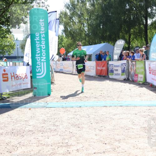 07.09.2025 - 19. Norderstedt Triathlon Zöllner http://msf.ph/oto/8783928 07.09.2025 15:16:37 Ziel 1015 meine-sportfotos.de