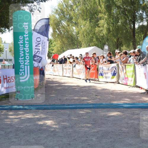 07.09.2025 - 19. Norderstedt Triathlon Zöllner http://msf.ph/oto/8783930 07.09.2025 13:07:18 Ziel 851 meine-sportfotos.de