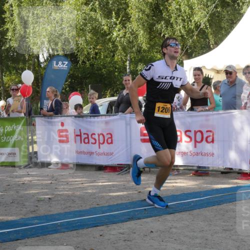 07.09.2025 - 19. Norderstedt Triathlon Zöllner http://msf.ph/oto/8783955 07.09.2025 12:03:40 Ziel 1206 meine-sportfotos.de