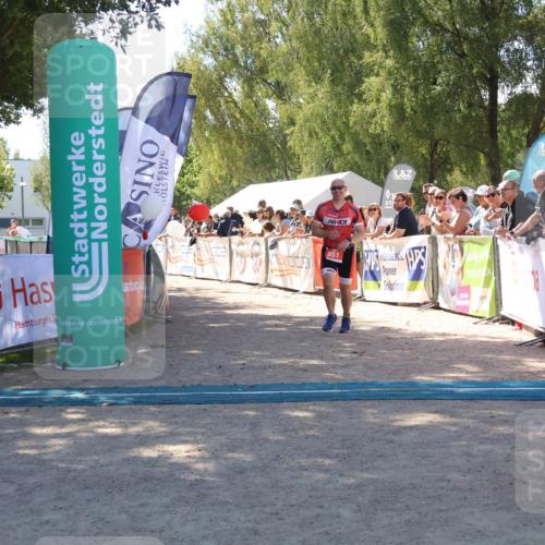 07.09.2025 - 19. Norderstedt Triathlon Zöllner http://msf.ph/oto/8783966 07.09.2025 13:07:20 Ziel 851 meine-sportfotos.de