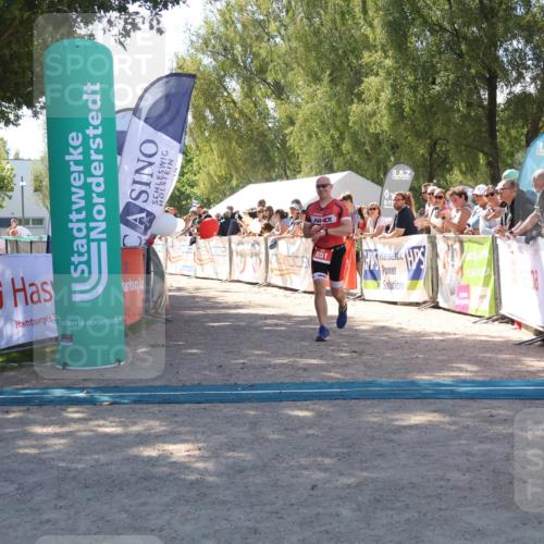 07.09.2025 - 19. Norderstedt Triathlon Zöllner http://msf.ph/oto/8783968 07.09.2025 13:07:21 Ziel 851 meine-sportfotos.de