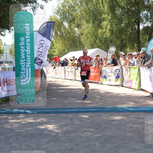 07.09.2025 - 19. Norderstedt Triathlon Zöllner http://msf.ph/oto/8783976 07.09.2025 13:07:21 Ziel 851 meine-sportfotos.de