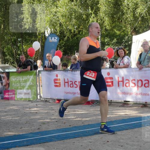 07.09.2025 - 19. Norderstedt Triathlon Zöllner http://msf.ph/oto/8783991 07.09.2025 12:05:42 Ziel 833 meine-sportfotos.de