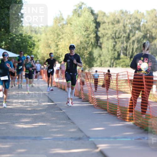 07.09.2025 - 19. Norderstedt Triathlon Michael Strokosch http://msf.ph/oto/8784010 07.09.2025 16:13:23 Laufen 537, 932, 1080 meine-sportfotos.de