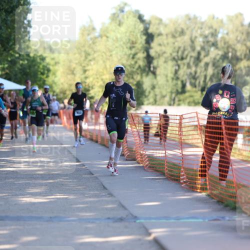 07.09.2025 - 19. Norderstedt Triathlon Michael Strokosch http://msf.ph/oto/8784016 07.09.2025 16:13:24 Laufen 537, 543, 932, 1080 meine-sportfotos.de