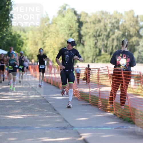 07.09.2025 - 19. Norderstedt Triathlon Michael Strokosch http://msf.ph/oto/8784024 07.09.2025 16:13:24 Laufen 537, 543, 932, 1080 meine-sportfotos.de