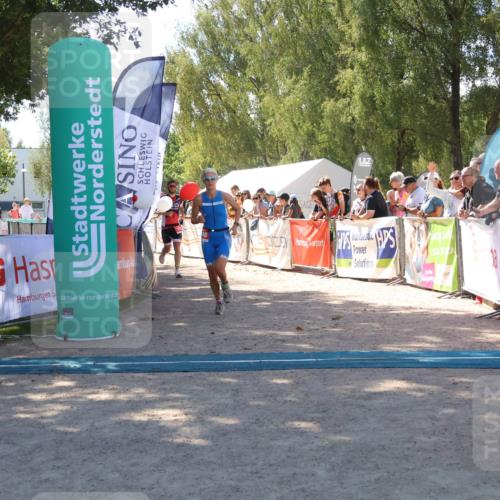 07.09.2025 - 19. Norderstedt Triathlon Zöllner http://msf.ph/oto/8784029 07.09.2025 13:07:46 Ziel 732, 1248 meine-sportfotos.de