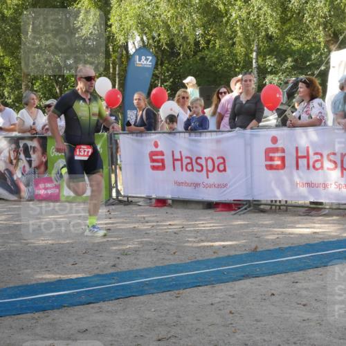 07.09.2025 - 19. Norderstedt Triathlon Zöllner http://msf.ph/oto/8784035 07.09.2025 12:06:09 Ziel 1377 meine-sportfotos.de