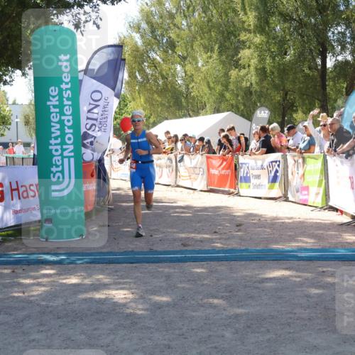 07.09.2025 - 19. Norderstedt Triathlon Zöllner http://msf.ph/oto/8784037 07.09.2025 13:07:47 Ziel 732, 1248 meine-sportfotos.de