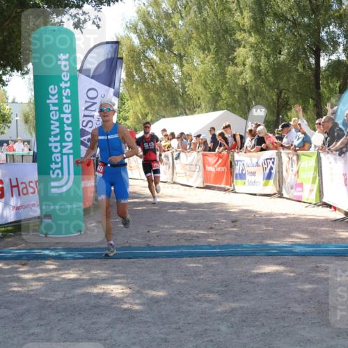 07.09.2025 - 19. Norderstedt Triathlon Zöllner http://msf.ph/oto/8784042 07.09.2025 13:07:47 Ziel 732, 1248 meine-sportfotos.de
