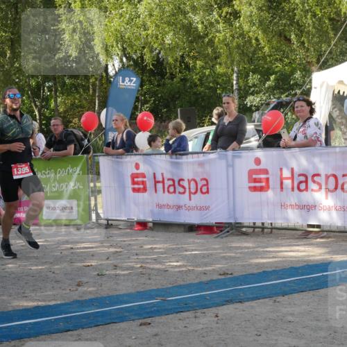 07.09.2025 - 19. Norderstedt Triathlon Zöllner http://msf.ph/oto/8784047 07.09.2025 12:07:08 Ziel 1395 meine-sportfotos.de