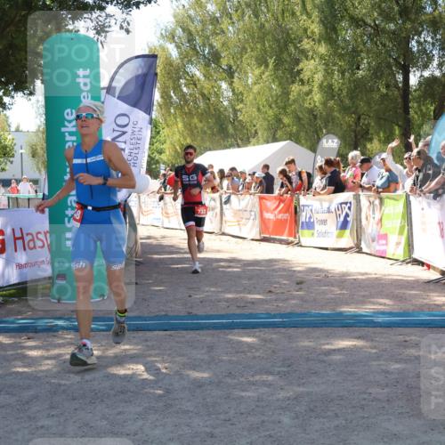 07.09.2025 - 19. Norderstedt Triathlon Zöllner http://msf.ph/oto/8784048 07.09.2025 13:07:48 Ziel 732, 1248 meine-sportfotos.de