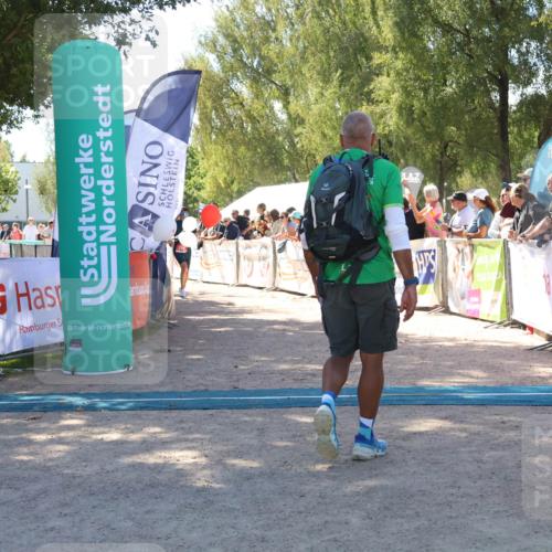 07.09.2025 - 19. Norderstedt Triathlon Zöllner http://msf.ph/oto/8784082 07.09.2025 13:07:56 Ziel 709, 788 meine-sportfotos.de