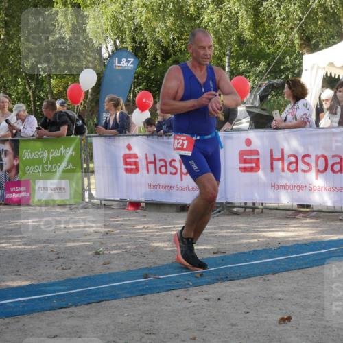 07.09.2025 - 19. Norderstedt Triathlon Zöllner http://msf.ph/oto/8784091 07.09.2025 12:07:43 Ziel 821 meine-sportfotos.de