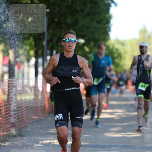 07.09.2025 - 19. Norderstedt Triathlon Michael Strokosch http://msf.ph/oto/8784106 07.09.2025 16:13:31 Laufen 403, 457, 529, 537, 543, 932, 943, 1080, 1085, 1422 meine-sportfotos.de